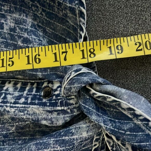 Splendid Women's Tie Front Shirt Size Small - Picture 9 of 9